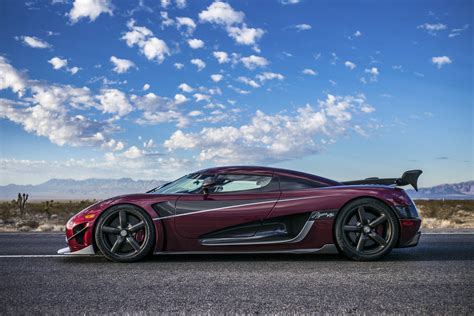 How Koenigsegg Broke The Land Speed Record With Its Agera Rs Bloomberg