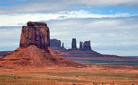 Monument Valley Navajo Tribal Park Description Desertusa
