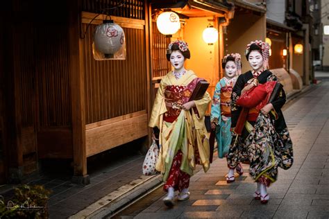 the world of the geisha my kyoto photo