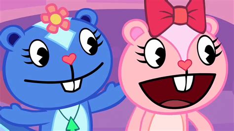 Shy and sweet, this little chipmunk's trademark is her bubbly and giggly personality.. Happy Tree Friends Giggles y Petunia | Cartoon animals ...