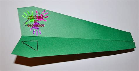 Comment faire un planeur ? Avion en papier - planeur vert | Chocolat et Scoubidou
