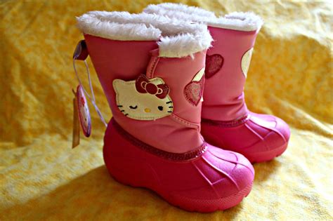 Hello Kitty Toddler Girls Snow Boots Size 8 Girls Shoes New With Tag