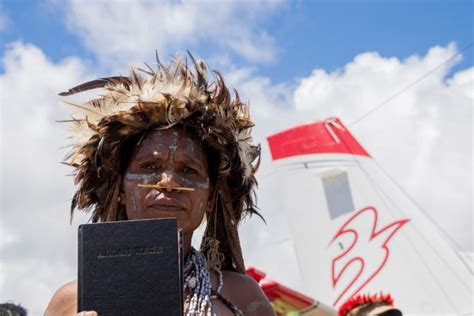 2500 Bíblias São Enviadas Para Tribo Que Matou Seus Primeiros