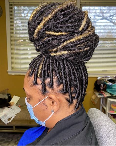 20  Faux Locs Styles For 2021 - The Glossychic
