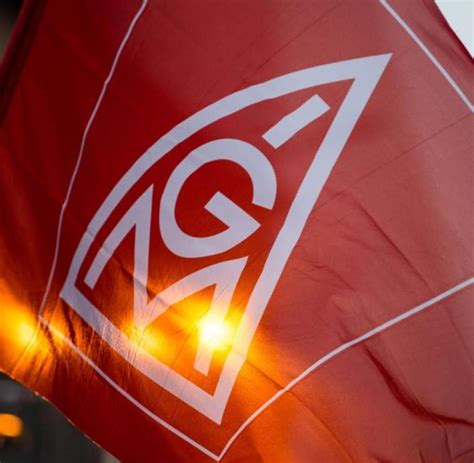 Rooted in germany's metalworks industries, ig metall is one of the world's strongest trade unions. IG Metall pocht auf Arbeitszeitangleichung Ost an West - WELT