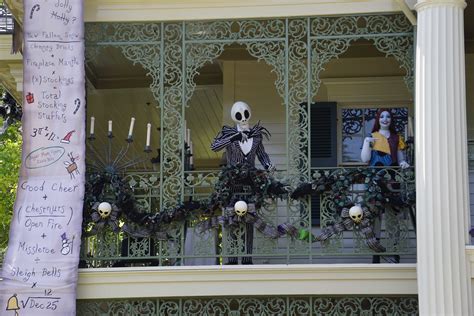 Photos Video Jack Skellington And Sally Greet Guests From The Haunted