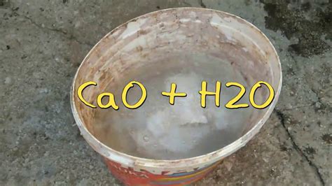 Calcium Oxide And Water Cao H2o Experiment Youtube