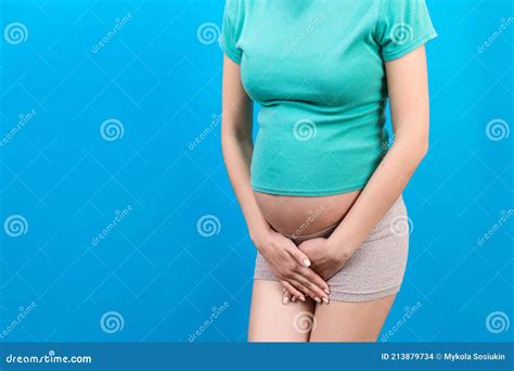 Urinary Incontinence During Pregnancy Abdominal Pain During Pregnancy Stock Photo Image Of