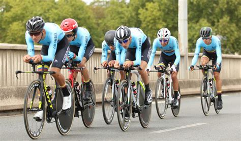 El equipo nacional para la prueba de gran fondo en carretera disputada el 7 de diciembre de 1956 en broadmeadows, localidad situada en la afueras de la ciudad de melbourne, estuvo integrado por ramón hoyos, jaime villegas, jorge luque y pablo hurtado. Noticias Colombia: Tour del L'Avenir 2020 Ciclismo ...