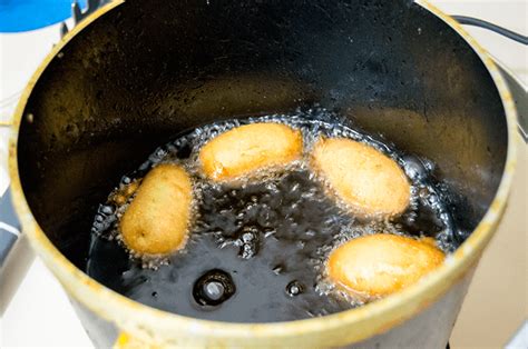 For regular sized corn dogs: The Starving Chef Blog | The Starving Chef Blog