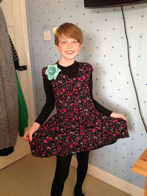 13 My Teenage Son Likes To Wear Dresses Atelieranagomes