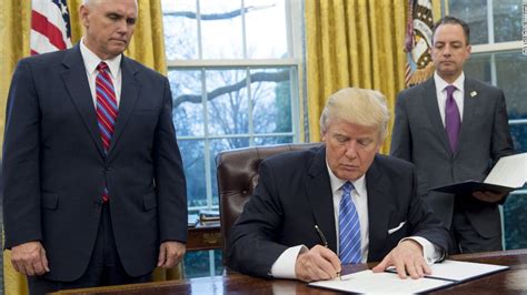 Trump Advances Keystone Pipeline Dapl With Executive Actions Cnnpolitics