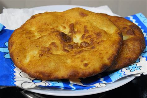 Hungarian fried bread or langos is a yeast bread with mashed, boiled potatoes in it and fried in oil. plantain leaf(Andhra Recipes): Hungarian Deep Fried Bread ...