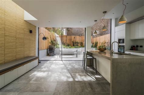 Whether you extend your home upwards, outwards or into your garden, find out from grand designs how you can transform your home and take advantage of the latest permitted. Side return extension ideas - Design for Me
