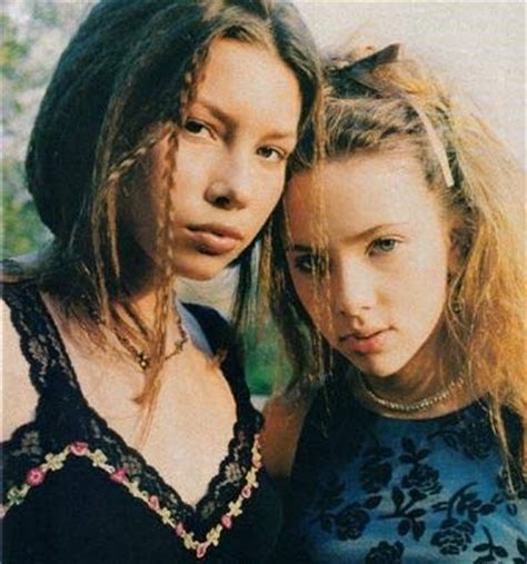 Babe Jessica Biel And Scarlett Johansson Cool People Cool Things