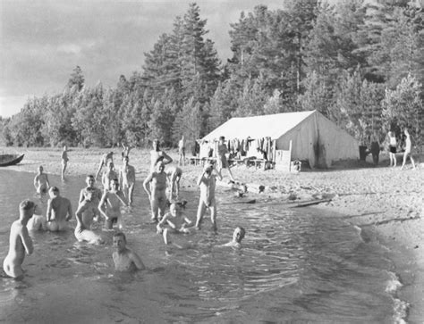 3 Finnish Soldiers Bathing Outside The Tent Sauna On The Southern Shore Download Scientific