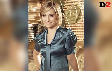 Smallville's allison mack forced dos slaves to get a brand for nxivm leader keith raniere. 'Smallville' actor Allison Mack pleads guilty in sex cult case | Dhaka Tribune