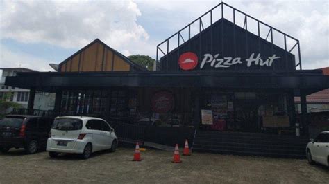 Rooms available at annie guest house kota samarahan. Pizza Hut dan Wendy's Nyatakan Bangkrut, Pemilik Waralaba ...
