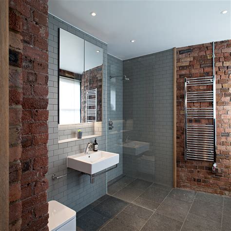 Alibaba.com offers 3,105 brick bathroom wall products. 20 Awesome Brick Walls in the Bathroom | Home Design Lover