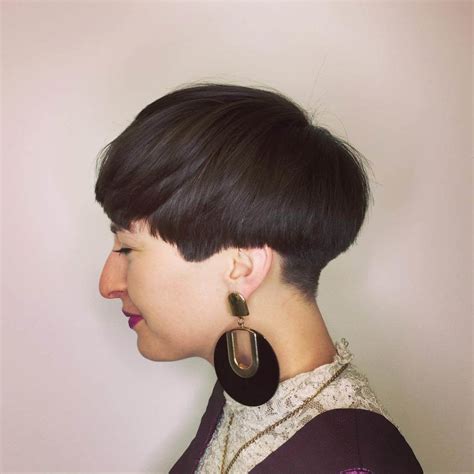 20 Unique And Creative Bowl Haircuts For Women Hottest Haircuts