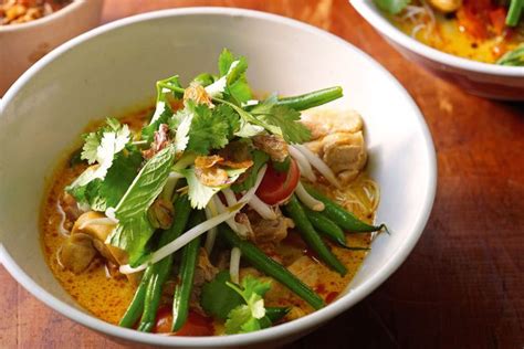 12 different types of malaysian laksa to eat in malaysia. Chicken laksa