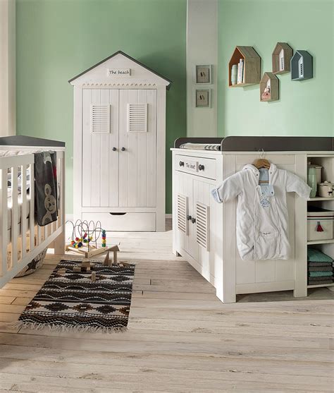 Erfrischen sie das wohnzimmer, dessen einrichtung veraltet ist? Wickelkommode "Sunny" | Babyzimmer, Wohnzimmer streichen ...