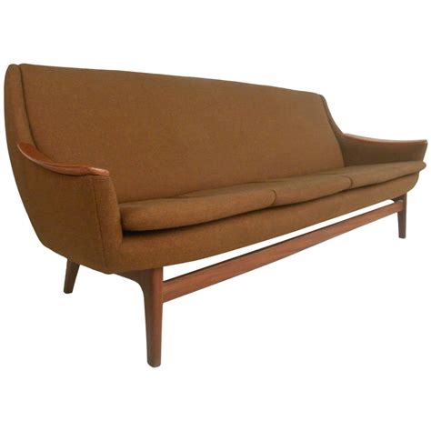 Shop our danish modern sofa selection from the world's finest dealers on 1stdibs. Long Scandinavian Modern Sofa For Sale at 1stdibs