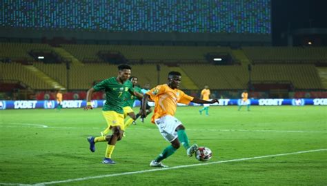 وائل بدوي، سفير مصر في أبيدجان، nasseneba toure وزيرة المرأة والطفل والأسرة في كوت ديفوار، وذلك لبحث أوجه التعاون مع المجلس القومي للمرأة في مصر. جنوب أفريقيا تهزم كوت ديفوار وتقترب من نصف نهائي أمم ...