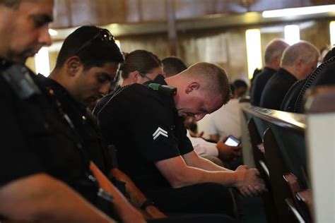 Black White Police Officers Join Hands In Prayer In Dallas Huffpost