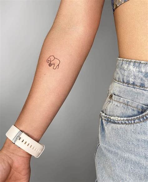 50 Minimalist Tattoo Ideas For Women Secretly Sensational