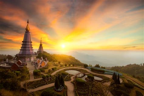 Premium Photo Mountain Temple In Chiang Mai Thailand