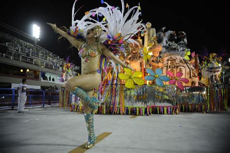 Ebc Confira O Horário Dos Desfiles Das Escolas De Samba Do Rio