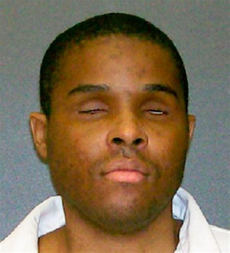 Texas Death Row Inmate Who Gouged Out His Eyes Shouldnt Be Executed