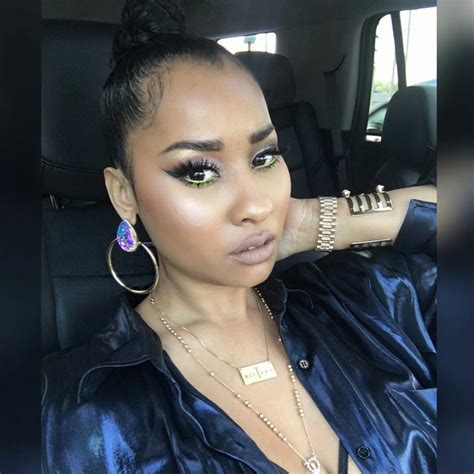 Pin By Jhanelle Green On Tammy Rivera Fashion Makeup Black Queen