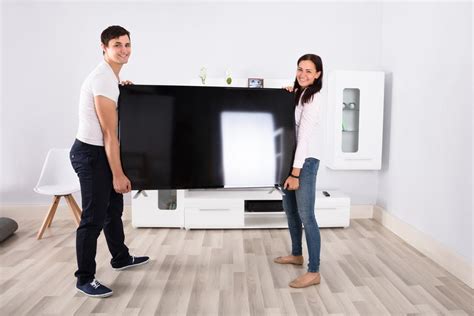 Six Reasons Why You Should Buy A 65 Inch Flat Screen Tv
