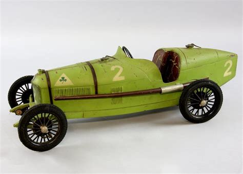 French Tin Toy Car Drives Up Bidding To Thousands Antique Collecting