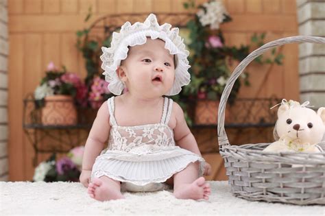 250 popular indian baby boy names with meanings. 150 + Unique indian baby girl names starting with a - www ...