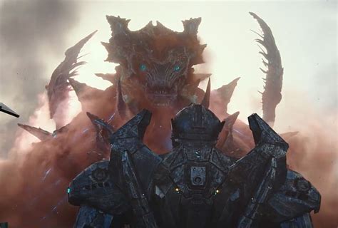 After kaiju ravage australia, two siblings pilot a jaeger to search for their parents, encountering new creatures, seedy characters and chance allies. Pacific Rim Uprising Featurette Faces Down Some Kaiju