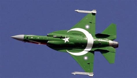 رونمایی از جنگنده جدید ساخت پاکستان در نمایشگاه صنعت نظامی چین تصاویر