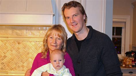 Searching for all public information available on the web. Devan Dubnyk's mask salutes mom's cancer battle | NHL.com