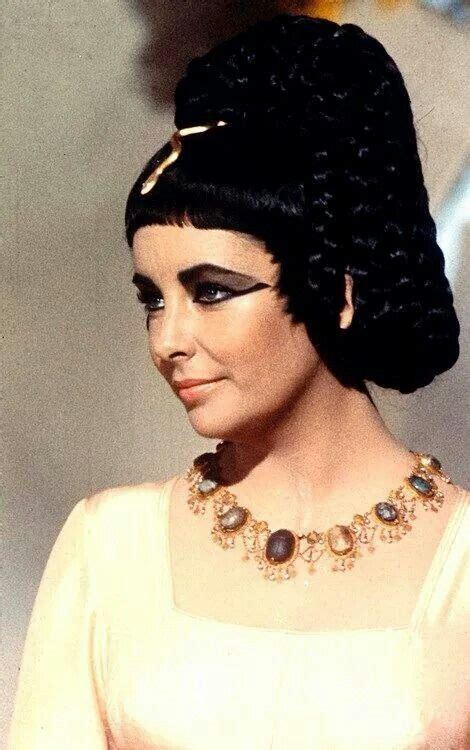 elizabeth taylor in cleopatra 1963 elizabeth taylor movies elizabeth taylor jewelry elizabeth