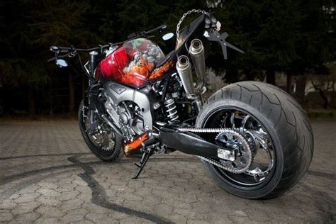 An integral part of any cycling community is the local. Minor Fighter Indonesia BIG BIKE