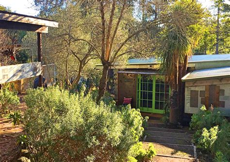 With 15,551 reviews on tripadvisor finding your ideal vancouver island vacation rentals will be easy. Secluded Cabin Rental near Daylesford, Victoria: Holiday ...