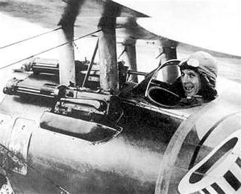 Nieuport 28 With A Zoom In Of The Vickers Machine Gun Detail Pilot