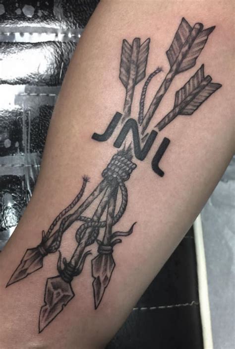 Arrow Tattoo Meanings Page 7 Of 14 Lily Fashion Style