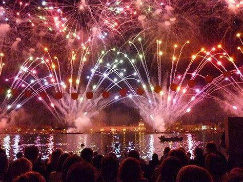 Tornano i foghi del redentore. Festa del Redentore a Venezia, storia e tradizione nel ...