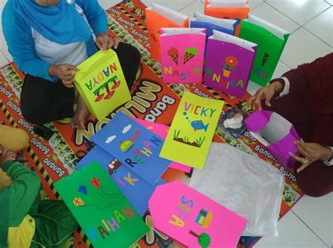 Kupas tuntas cara membuat website, simak tutorial lengkapnya oleh dewaweb. Membuat Tas Karya Anak Dari Kertas Pembungkus HVS, Kado ...