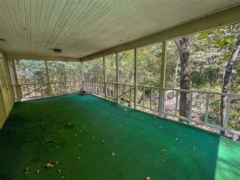 Affordable Home on 1 Acre in El Dorado, AR Under $90K - Old Houses