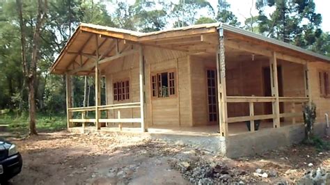 Fabricamos casas de madera a medida a precios de cabañas de madera de catálogo. Casa pré Fabricada - www.realcasas.com.br - YouTube