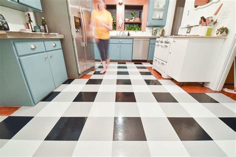 Our kitchen vinyl flooring comes with thermal backing, which ensures that your kitchen will warm during the cold winter months and cool in the hot summer months. The Gold Hive: Buffalo Check Vinyl Floor Tutorial | Vinyl ...